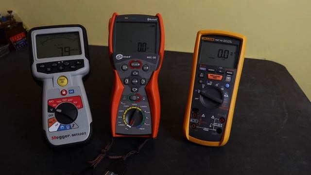 Insulation Tester Comparison Part 1 - Megger vs Sonel vs Fluke смотреть онлайн