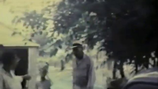 Thompson Howard Mitchell Scott Family смотреть онлайн