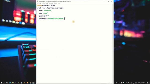 Python program create a table in MySQL смотреть онлайн