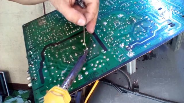 How to repair & restore a Daewoo crt flat color tv that has no power - dead set. смотреть онлайн