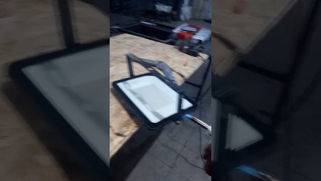 Как разобрать клеенный светодиодный прожектор смотреть онлайн