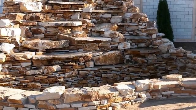 Водопад из камня на даче смотреть онлайн