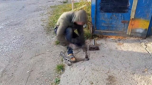 замена опорных подушек , подшипников , салентблоков рычагов, ДТОЖ. Фольцваген Шаран 1.8 т смотреть онлайн