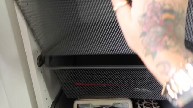 CLEAN WITH ME - MAKEUP ROOM (TOOK ME 6 HOURS LOL) | JAMIE GENEVIEVE смотреть онлайн