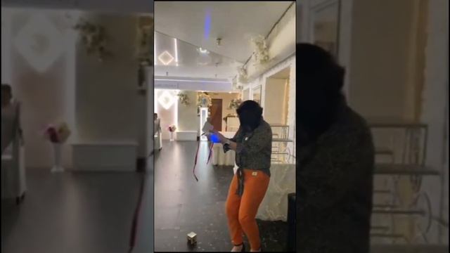 Универсальный подарок на День рождения- супругу, коллегам, родителям и детям! смотреть онлайн