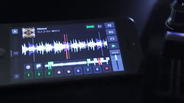 Native Instruments Traktor Kontrol Z1 DJ Mixing Interface Reviews смотреть онлайн