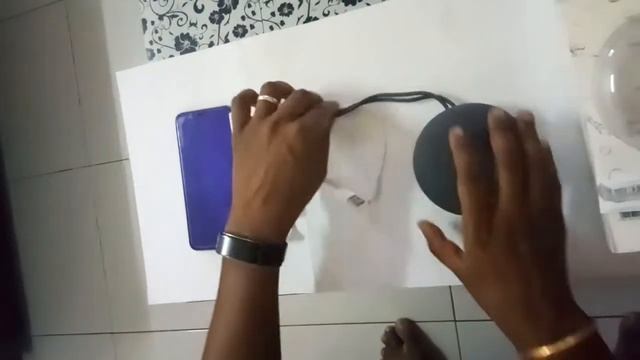D'Shigan Huawei Soundstone bluetooth speaker смотреть онлайн