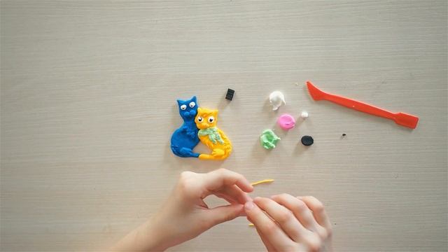 Подарок на 14 февраля своими руками / магнит на холодильник #валентинка #14февраля #лепка смотреть онлайн