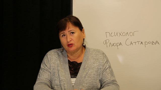 У друга сына родители богаче! Советы психолога смотреть онлайн
