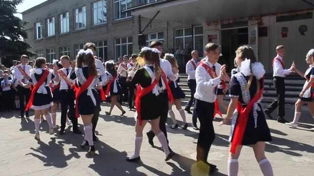 флешмоб последний звонок 11-Б школа № 6 Амвросиевка смотреть онлайн