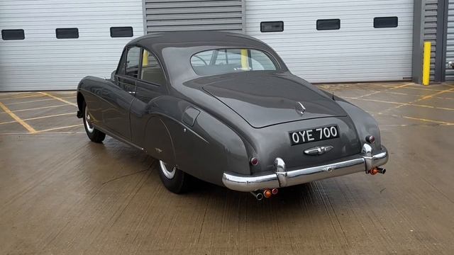 1954 Bentley R-Type Coupé by Abbott смотреть онлайн