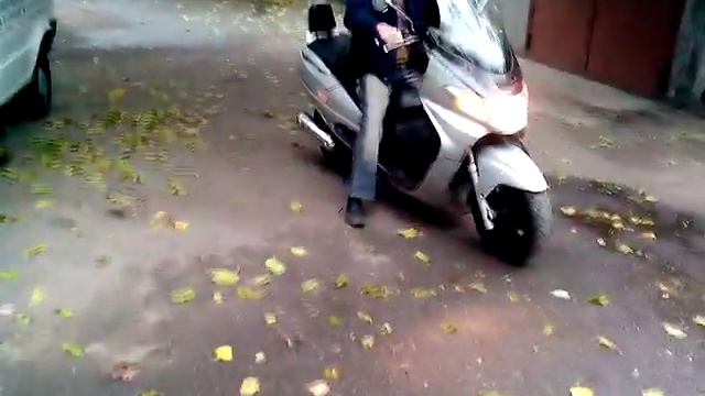 Скутер сузуки 250 смотреть онлайн