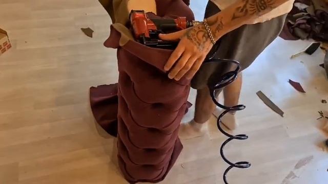 Реплика кресла Elliott своими руками. Делаем кресло Elliott. Кресло в каретной стяжке. ЧАСТЬ 4. смотреть онлайн