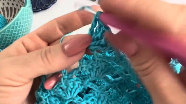 Такого не будет ни у кого! ? Вяжем топ «Hawai»! ??? Amazing crochet top смотреть онлайн