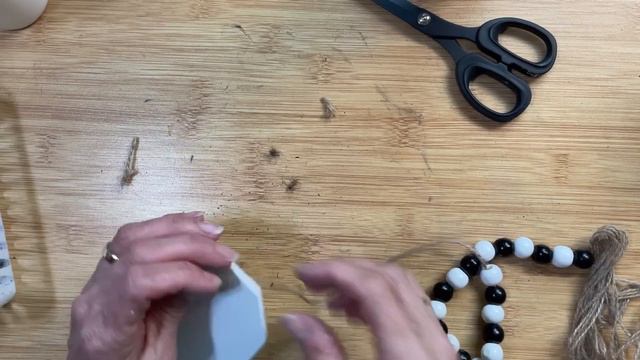 DIY DOLLAR TREE TIERED TRAY AND DECOR DIYS - Part ONE | Magnolia Design Co | Dollar Tree DIY смотреть онлайн