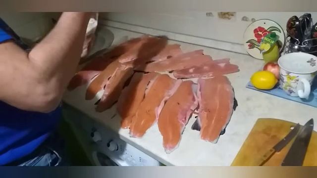 Как разделать и засолить форель в домашних условиях. смотреть онлайн