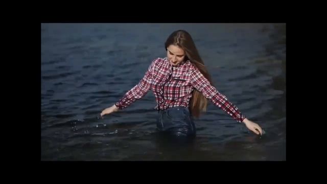 006 Bathing in clothes (купание в одежде) смотреть онлайн