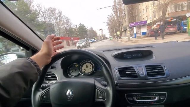 Renault Megane 1.5dci АКПП EDC смотреть онлайн