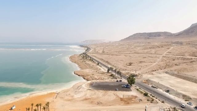 Ein bokek - dead sea vue par un drone смотреть онлайн