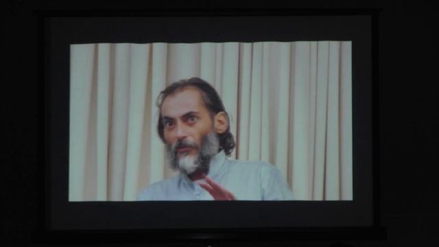 Visiting Artist: Karthik Pandian смотреть онлайн