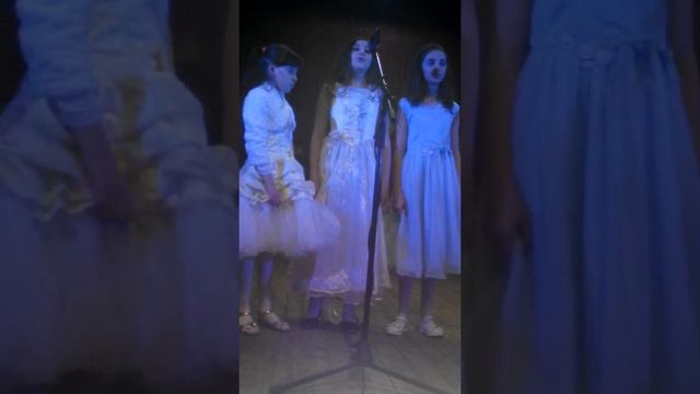 Я на дне 8 марта смотреть онлайн