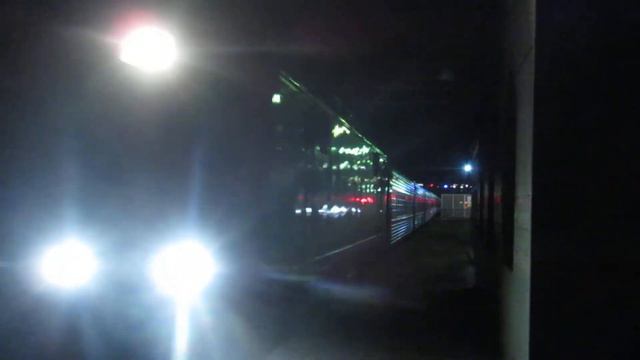 Электровоз ЭП2К с поездом№140М Брянск-Санкт Петербург станция Нара 27.02.2019 смотреть онлайн