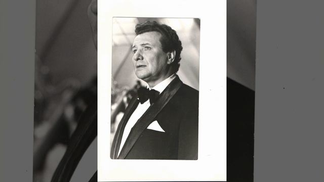 "Dicitencello vuje" ("Скажите, девушки") Родольфо Фальво смотреть онлайн