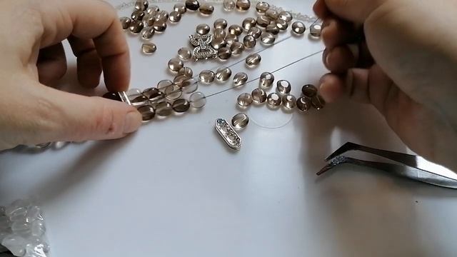 трехрядный браслет из раухтопаза смотреть онлайн