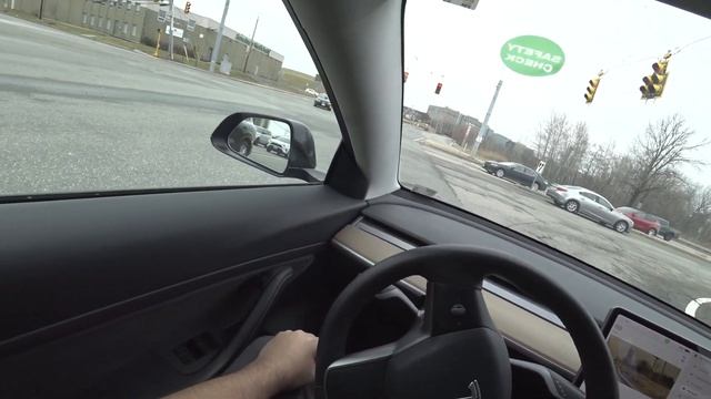 2021 Tesla Model 3 Standard Plus RWD POV Review/Test Drive смотреть онлайн
