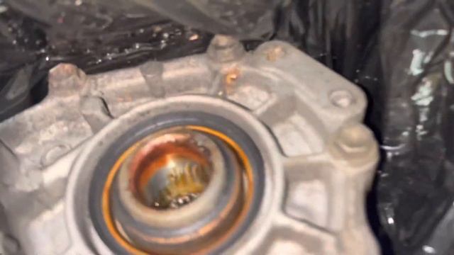 Привез коробку с Японии на финик , цена 35-50 т р, как новая смотреть онлайн