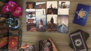 С кем он Вас обсуждает и что говорит.