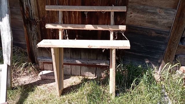 Мы были в шоке когда это увидели. Ездил к родителям. Перевезли цыплят на дачу. Вольер для бройлеров смотреть онлайн