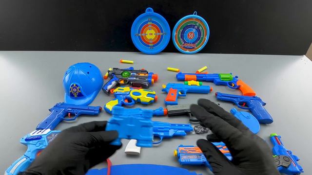 Old Police Toy Guns! Glock-19 Cop Gun with 3D Lights Desert Eagle Pistol and Equipment смотреть онлайн