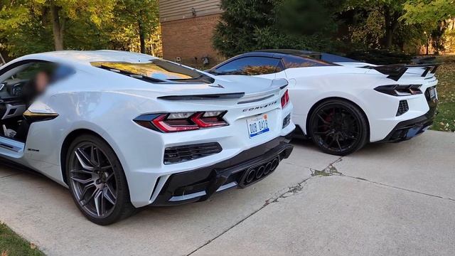 CORVETTE C8 Z06 VS C8 STINGRAY смотреть онлайн