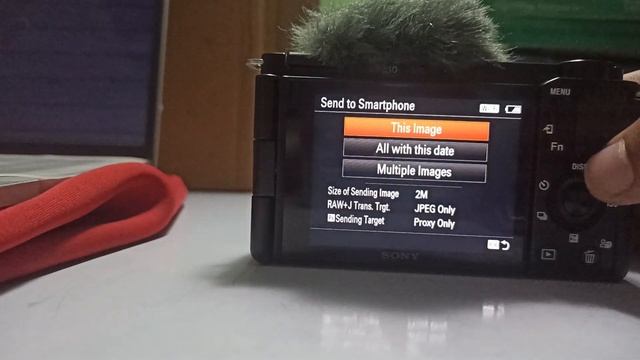 How to send photos and videos from sony camera to mobile! - iphone or android tutorial (zv-e10) смотреть онлайн