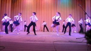 Мы - маленькие дети, нам хочется гулять...