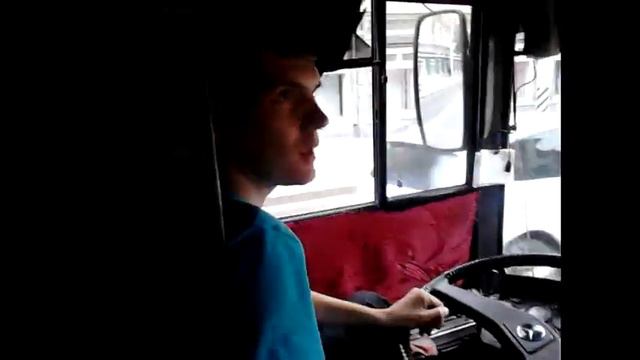 Пассажиры 11-го автобуса просят наказать водителя-хама (2) смотреть онлайн
