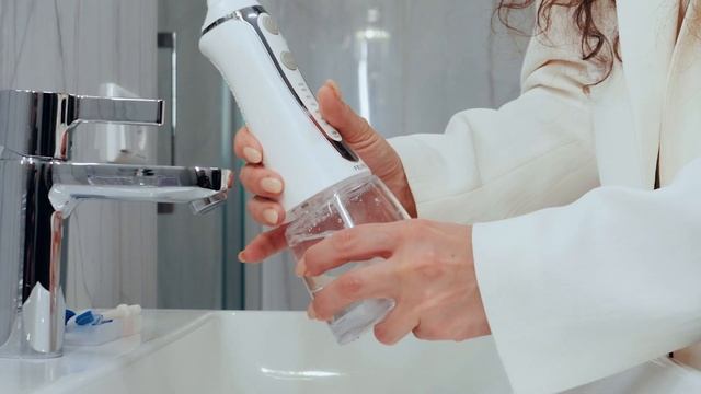 Ирригатор Felfri смотреть онлайн