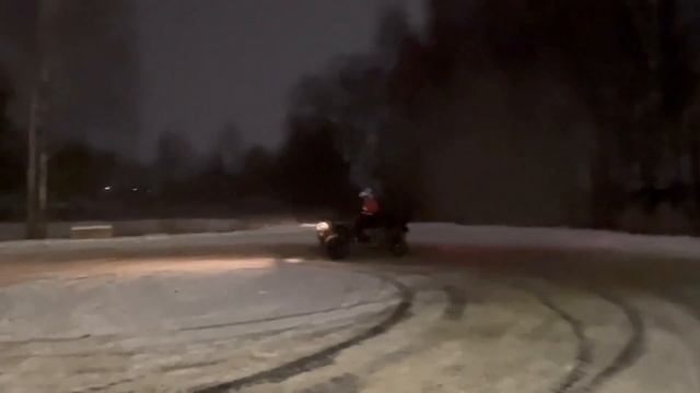 ОТКРЫЛИ ЗИМНИЙ СЕЗОН!!! // ПАРНЫЙ ДРИФТ НА КВАДРОЦИКЛЕ BRP OUTLANDER 650 И CFMOTO CFORCE 600S!!!