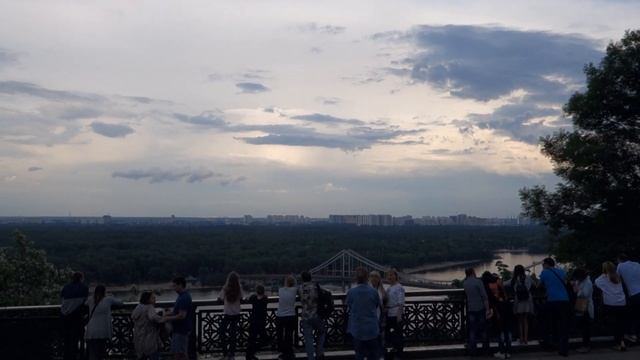 Киев,Пешеходный мост, Владимирская горка, не обрушиться смотреть онлайн