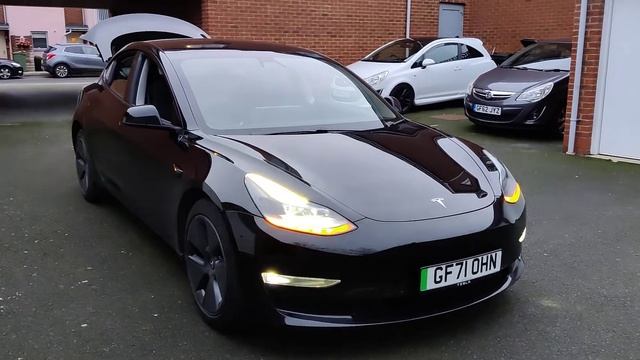 First ever Tesla model 3 Light Show for Sinhala Song යන්න රට වටේ смотреть онлайн