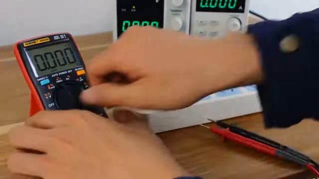 ANENG AN8009 Digital Multimeter transistor tester capacitor automotive capacitance meter temp diode смотреть онлайн