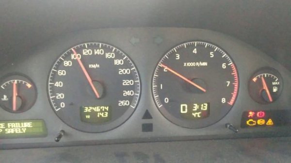 Volvo v70 2002 rpm problem at high speed