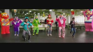 ПРИКОЛЫШИ Лови новый прикол в Магнит реклама.