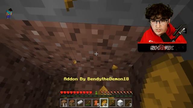 SIREN HEAD Attacked Me in MINECRAFT! смотреть онлайн