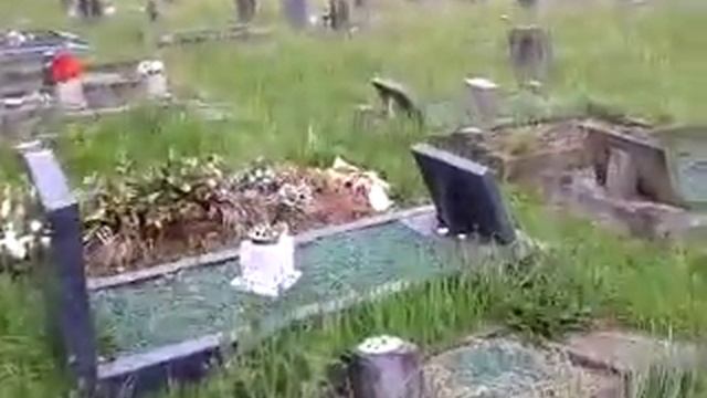 Millbrook Cemetery Southampton, Hampshire England 22.06.2013 pt 1 смотреть онлайн