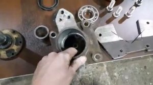 Фольксваген т-3  переделка задней ступицы и тормозов