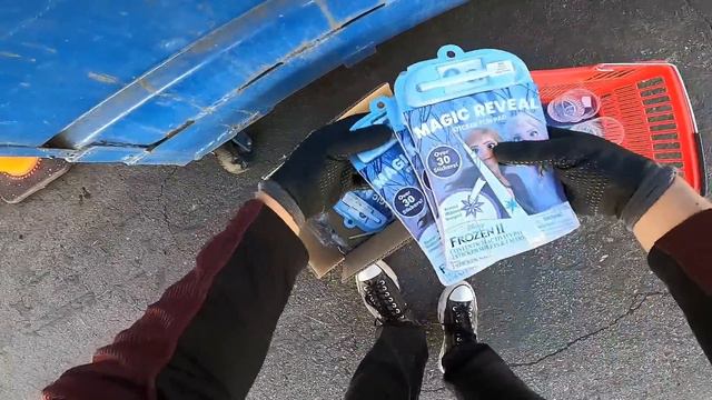 Discovering Amazing Finds Dumpster Diving With Volt Divin S3E7