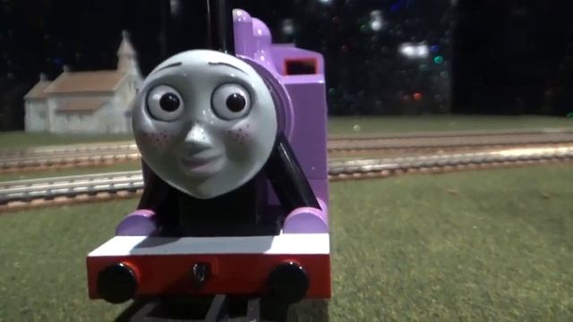 Bachmann Red Rosie Unboxing and Review смотреть онлайн