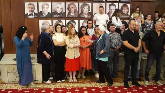 Встреча с артистами в начале лета 2022..mp4 смотреть онлайн